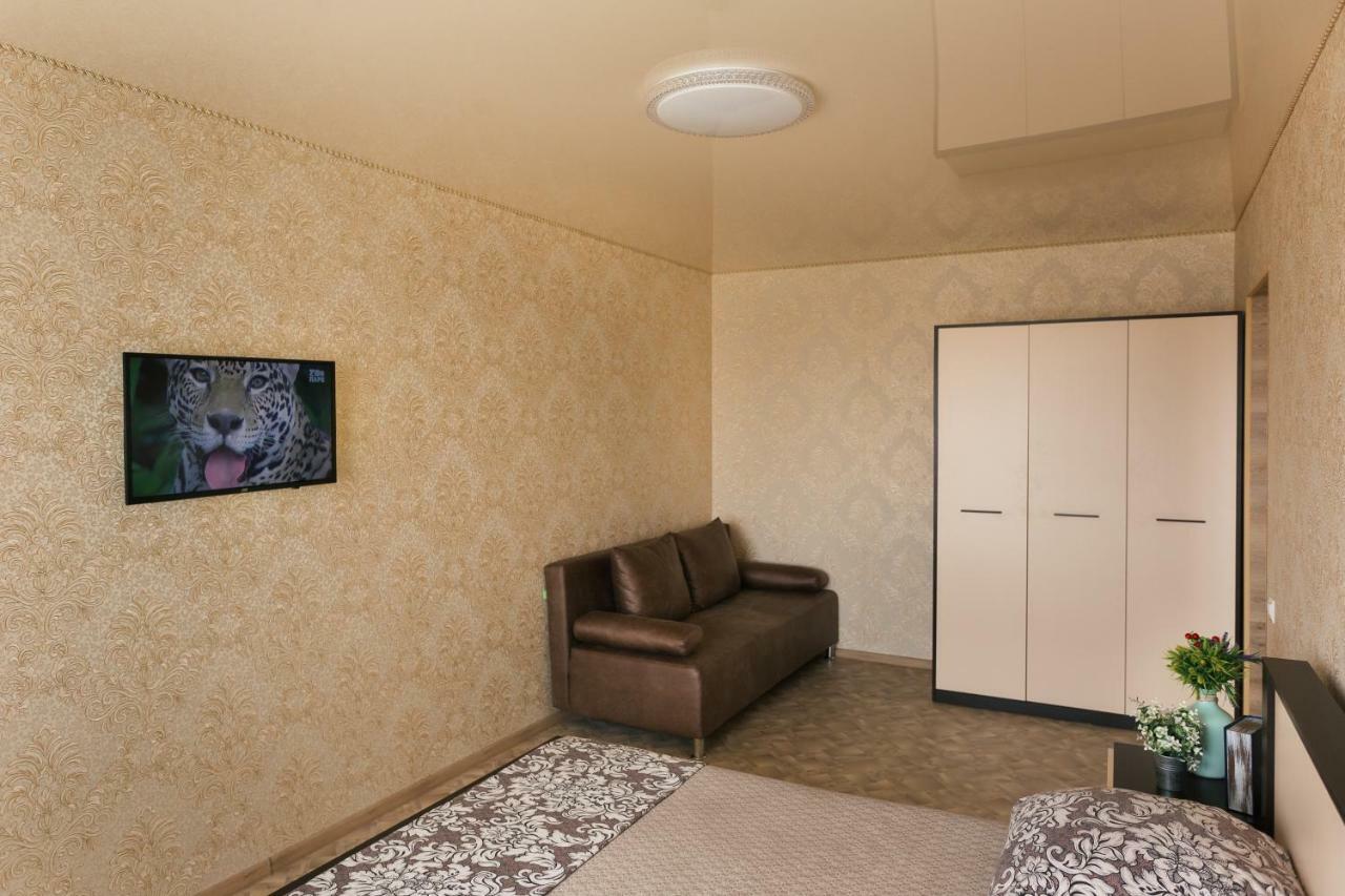 Luxury Apart-Hotel On Kharkovskaya Neer Manufaktura Sumy Luaran gambar